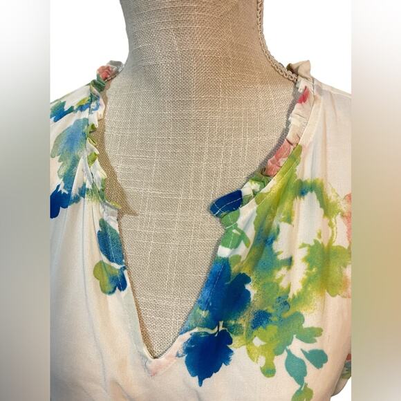 Bobeau Studio B Long Sleeve White Floral Blouse Size Medium NWT - Picture 4 of 8